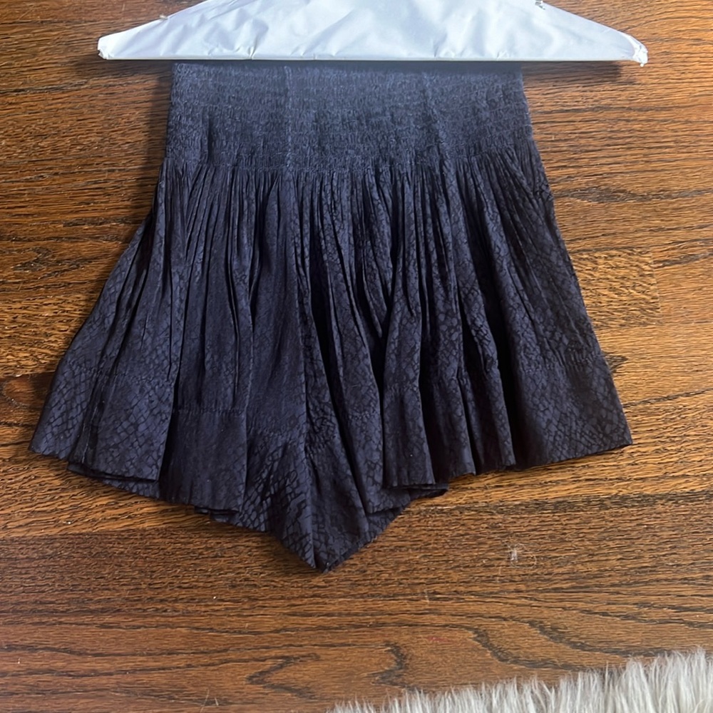 Koch navy snakeskin skirt